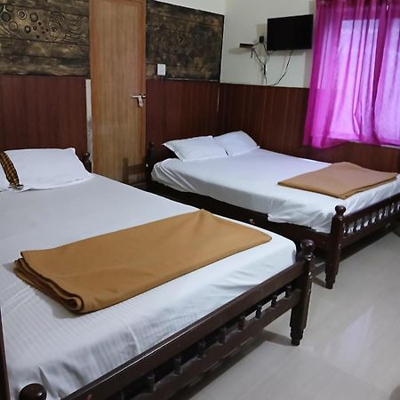 Avanti Inn Guruvāyūr エクステリア 写真