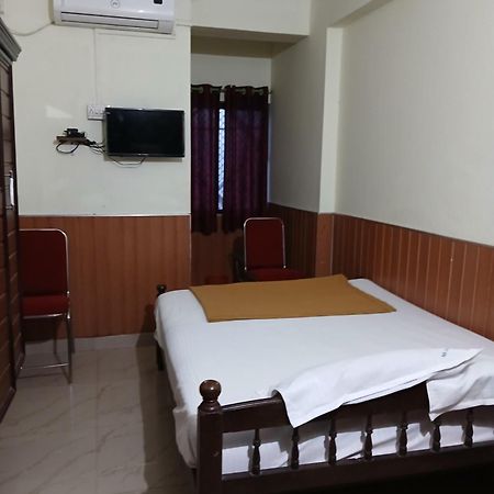 Avanti Inn Guruvāyūr エクステリア 写真