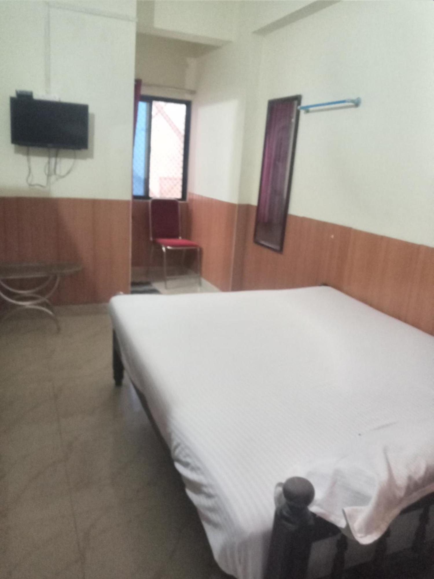 Avanti Inn Guruvāyūr エクステリア 写真