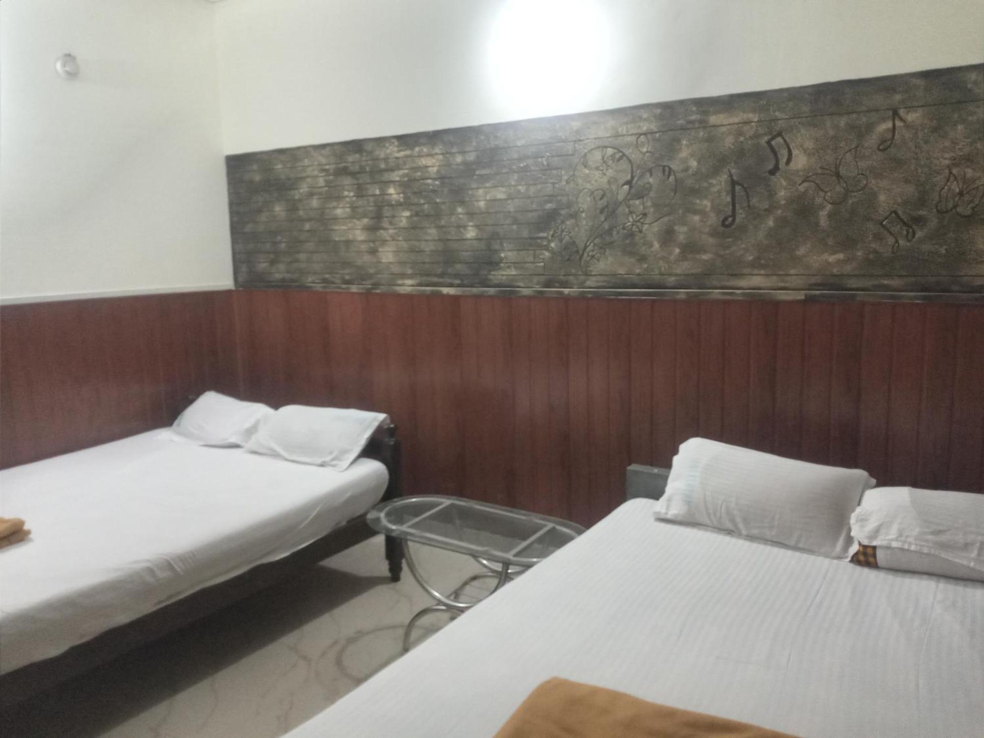 Avanti Inn Guruvāyūr エクステリア 写真
