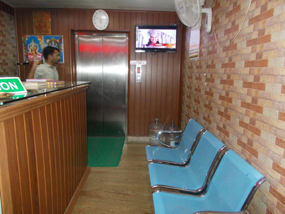 Avanti Inn Guruvāyūr エクステリア 写真