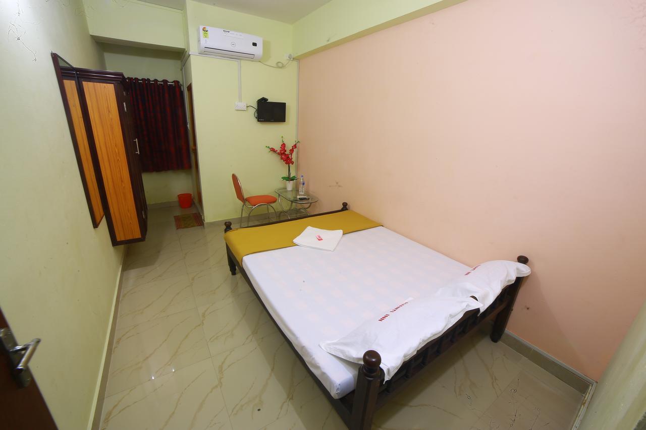 Avanti Inn Guruvāyūr エクステリア 写真